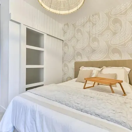 Apartment Joli Bois De Vincennes, Metro 1, Rer A *